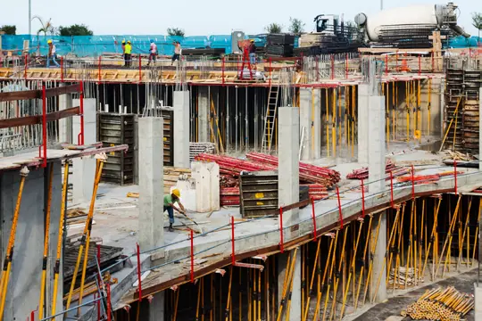 Structure en béton d’un bâtiment en construction